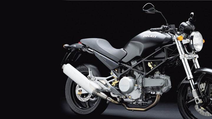 Ducati Monster 620 2004in Black Side Pose And Black Background